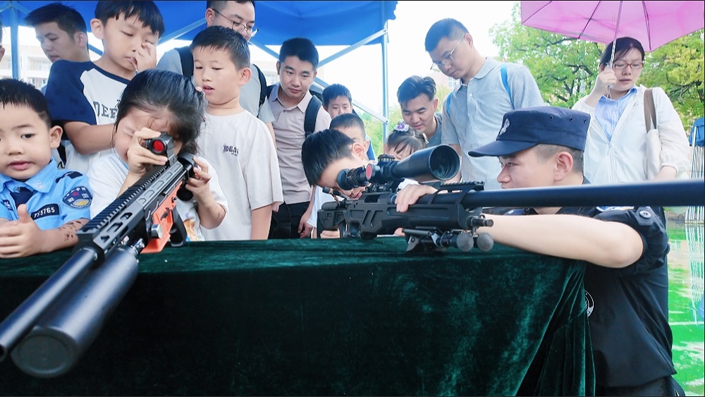 ��������Ӣ���� ����ͯ�л�����