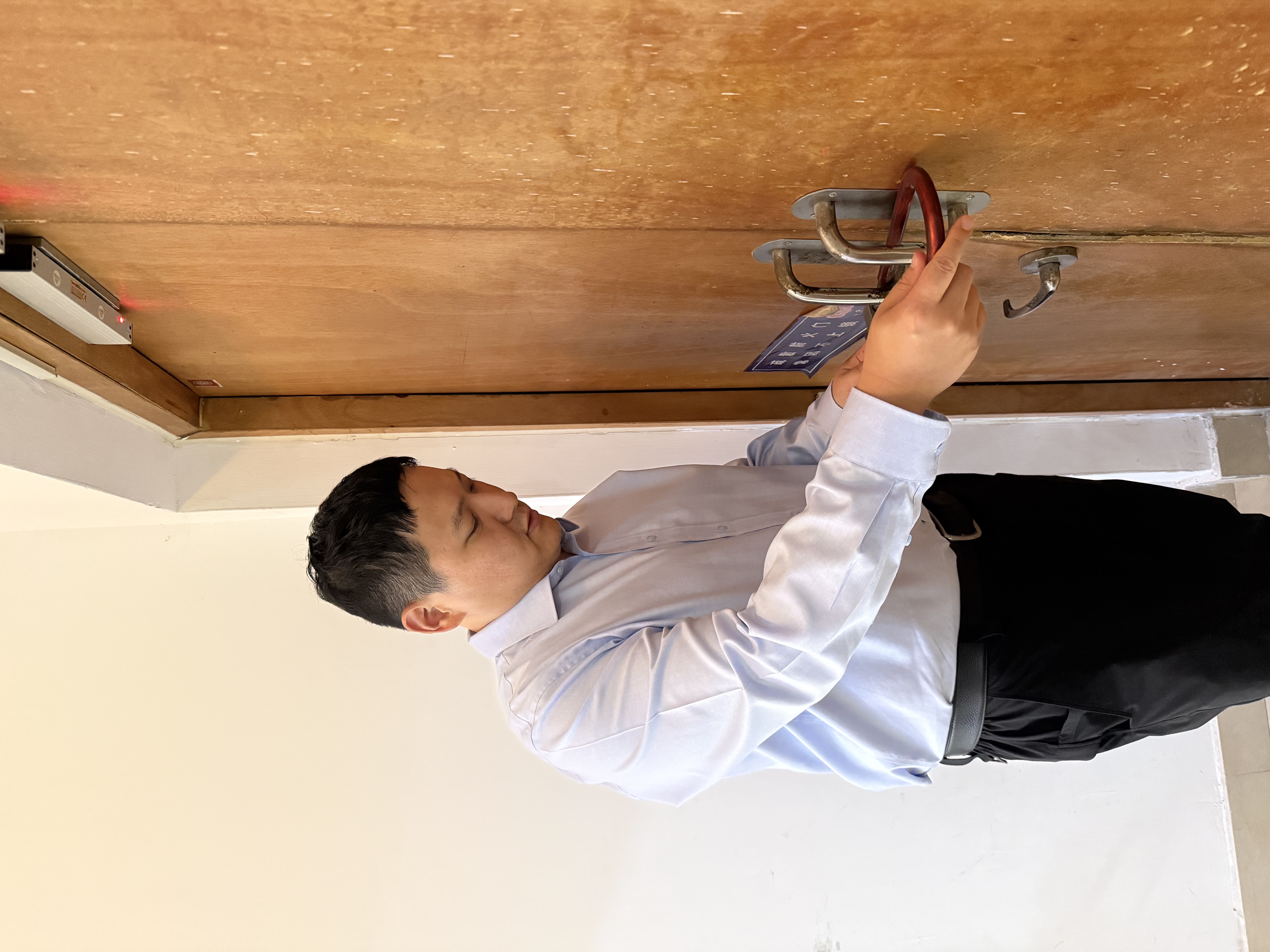 �徲�����Ƭ (2)